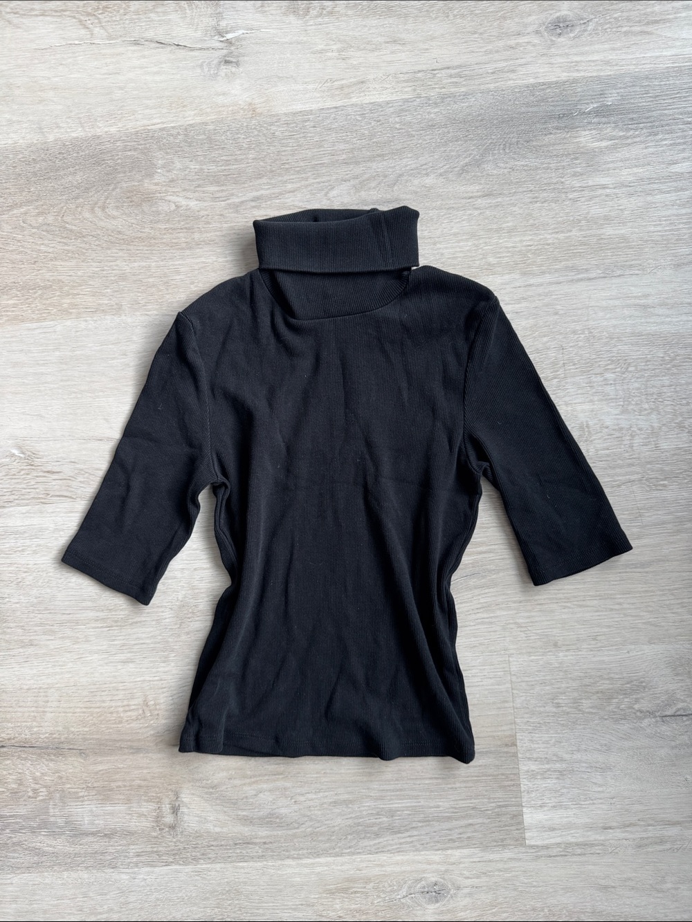 Zara Black Short-Sleeve Turtleneck Sweater